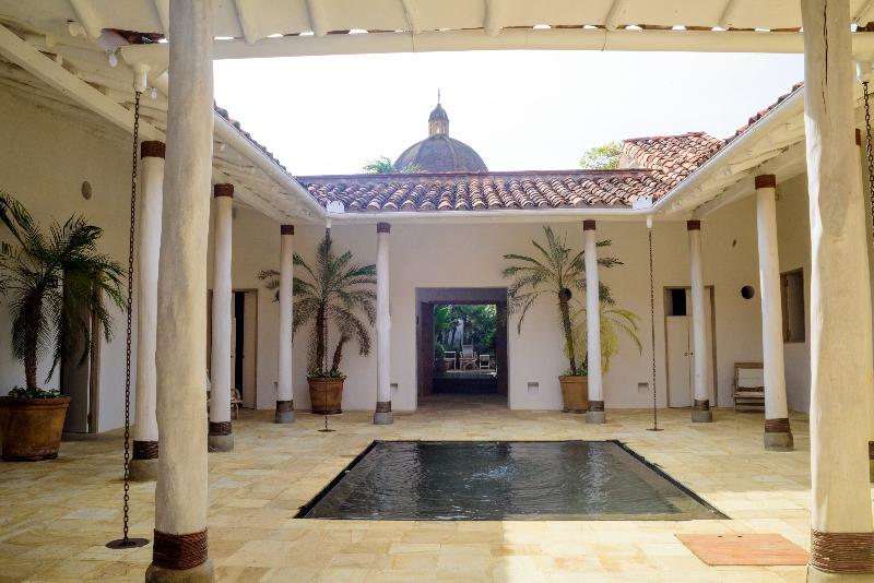 Casa Oniri Hotel Boutique Баричара Экстерьер фото